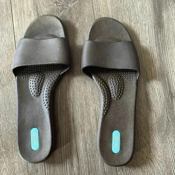 🎈2/$40🎈OKA.B Grace Slide  Brown Women Sandals- L - Picture 4 of 8